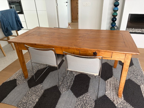 Image 1 of Mesa de madera de cerezo - mesa de estilo rústico con extensión y 1 cajón a cada lado.