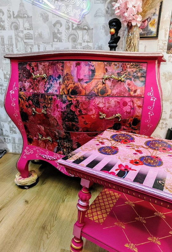 Image 1 of Ladekast met salontafeltje set