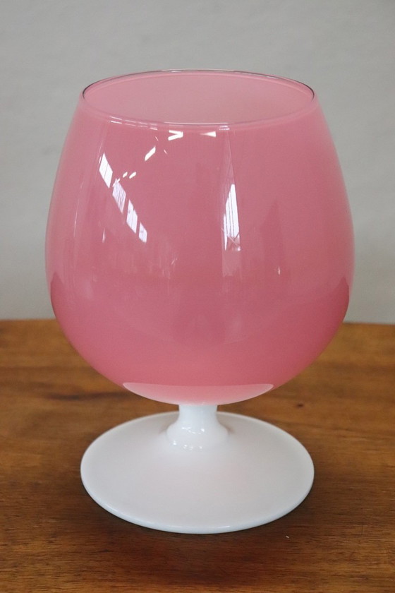Image 1 of Jarrón italiano de cristal artístico de Murano rosa, década de 1960