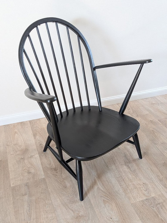 Image 1 of Vintage Ercol Windsor fauteuil - Model 305 (op maat gemaakt in zwart)