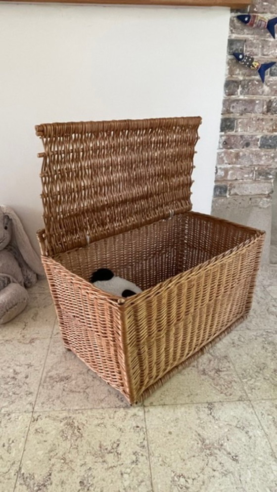Handgemaakte, gesigneerde vintage aardewerk vaas – Ladekasten, Rattan (photo 31 of 37)