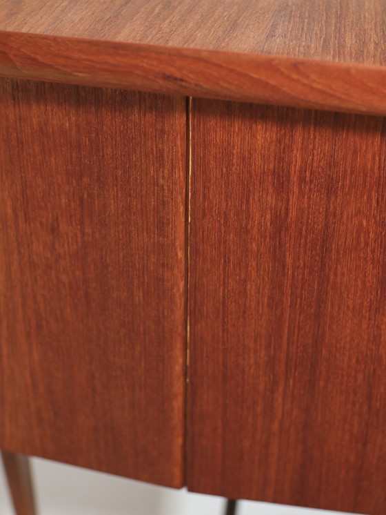 Image 1 of Freistehender Schreibtisch „Boomerang“ von Peter Løvig Nilsen