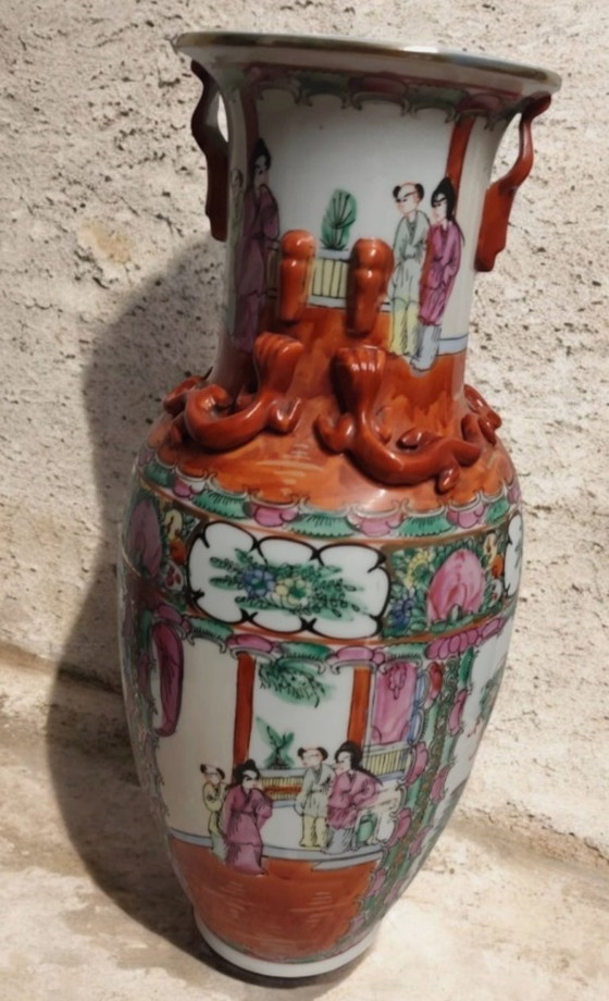 Image 1 of Magnífico jarrón Canton "Medallón Rosa" – Porcelana – 42 cm