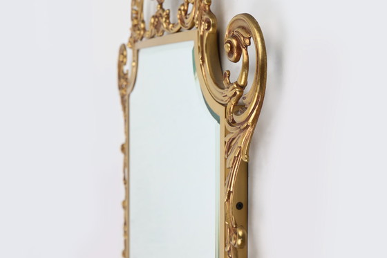 Image 1 of Espejo de pared biselado de cobre macizo, estilo Luis XV francés del siglo XX