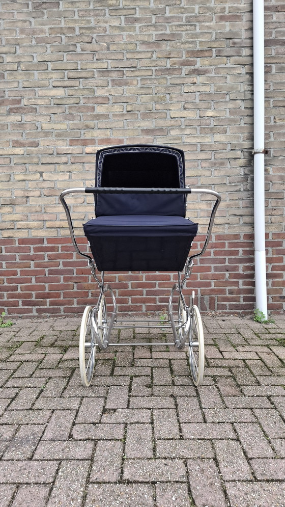 Image 1 of Poussette Silver Cross | Fabriquée en Angleterre | Classique et luxueuse