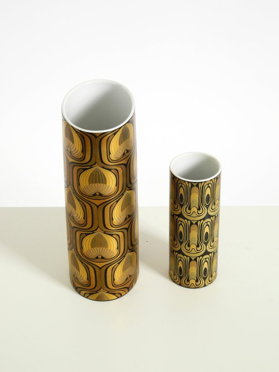 Image 1 of Two beautiful 1970s porcelain vases by Björn Wiinblad for Rosenthal Studio-Linie. Abstract peacock feathers in gold and black
