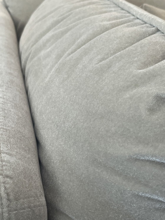 Image 1 of Leolux Lunetta 3 Seater Sofa Showcase