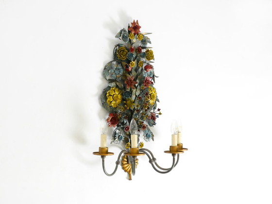 Image 1 of Immense et magnifique applique murale en métal doré et peint à la main, datant des années 1960, signée Hans Möller.