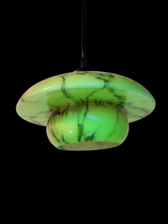 Image 1 of Uran- oder annagrüne Glaspendelleuchte, seltenes Modell, Scailmont, Art déco