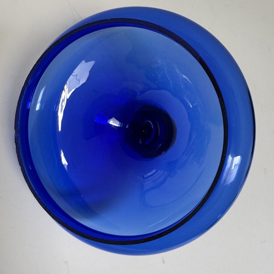 Image 1 of Bonbonnière en verre bleu Empoli vintage | Conception italienne