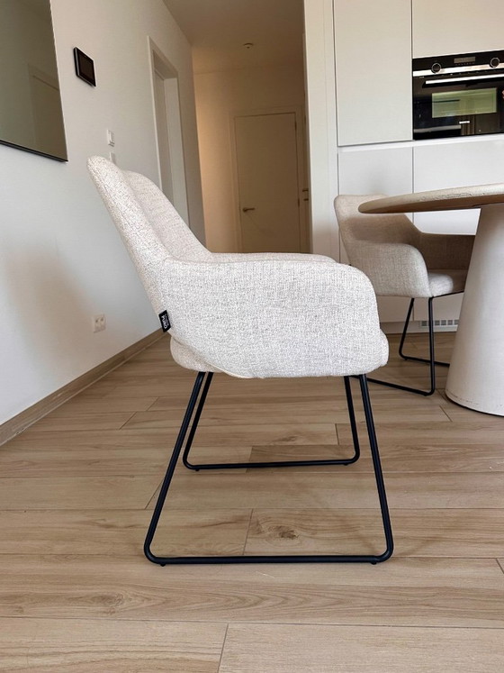 Een set van 4 stijlvolle eetkamerstoelen van Studio Puro – Metal, Textile (photo 5 of 8)