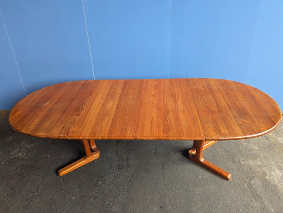 Image 1 of Table de salle à manger extensible vintage danoise en teck, Dyrlund