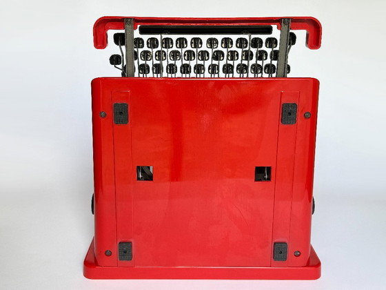 Sottsass & King - Olivetti 'Valentine' - Macchina da scrivere – Oggetti decorativi, Plastica, Metallo (photo 12 of 22)