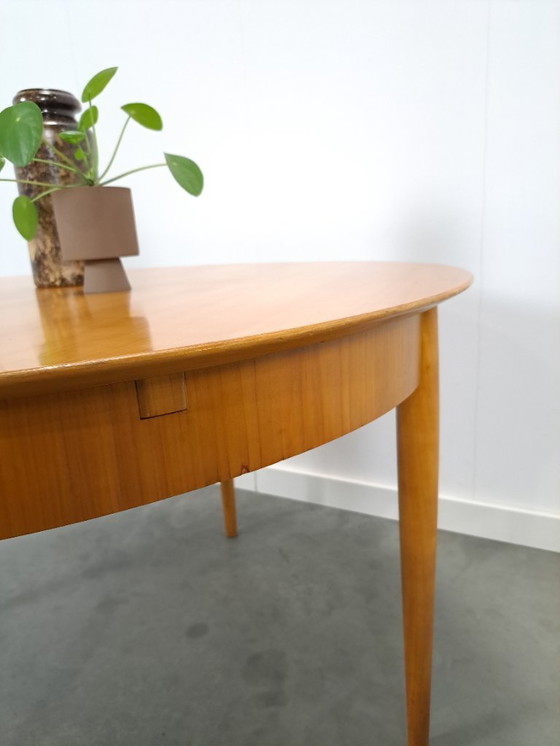 Image 1 of Tavolo da pranzo rotondo estensibile Lübke Design