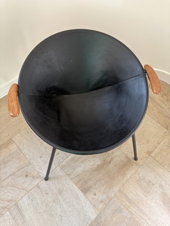Image 1 of Vintage Balloon lounge chair Hans Olsen - suède/leer & teak armleuning