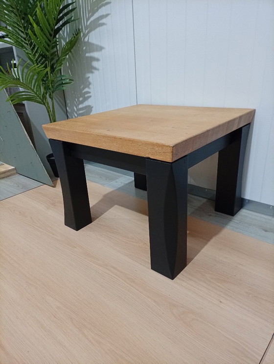 Image 1 of Table carrée (2 pièces disponibles)