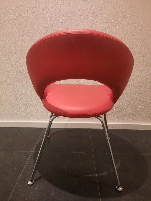 Nina, finta pelle Artifort rossa