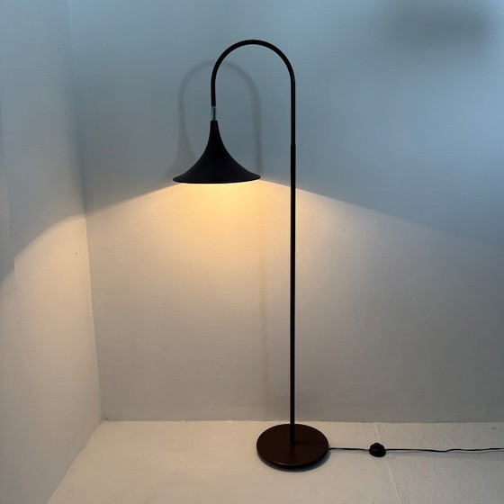 Image 1 of Hala Zeist Trompeten-Stehlampe in Braun, minimalistisch, niederländisches Design der 1970er Jahre