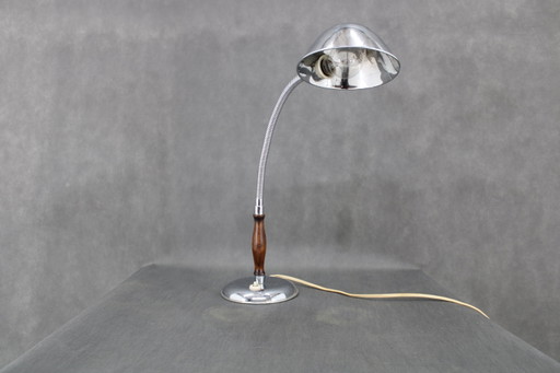 Lampada da tavolo cromata di metà secolo, anni '30, Cecoslovacchia
