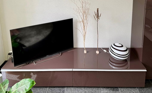 Buffet/TV Mercure
