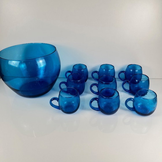 Image 1 of Punschset für 9 Personen, Biot-Stil, kobaltblaues, geblasenes Glas, 1970