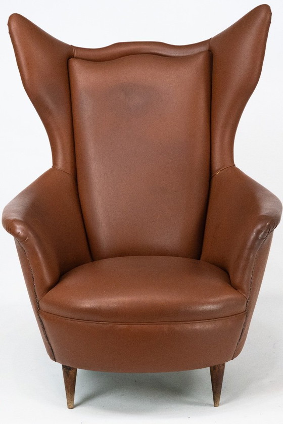 Image 1 of Italiaanse Mid-Century Wingback Fauteuil in Kunstleer, jaren 50