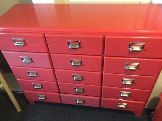 Image 1 of Cassettiera Dulton retro rosso