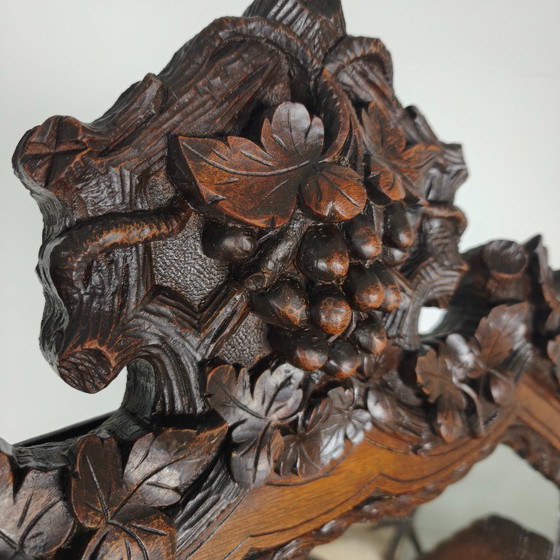 Image 1 of Aparador Horrix con espejo – estilo Selva Negra, de Horrix