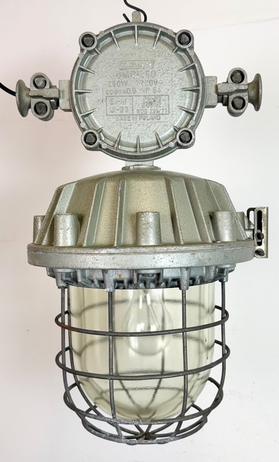 Image 1 of Grande lampada a sospensione industriale in alluminio pressofuso di Zaos, anni '70