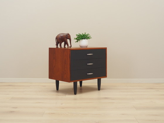 Image 1 of Commode en teck, Design danois, 1970S, Production : Danemark