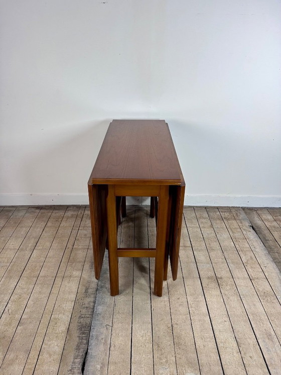 Image 1 of Tavolo pieghevole in teak Meredew, inglese d'epoca, anni '60