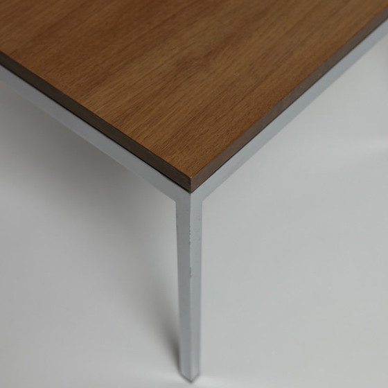 Vroege Florence Knoll Bijzettafel voor Knoll International, Teak en Chroom, c. 1960 – Metal, Wood (photo 8 of 15)