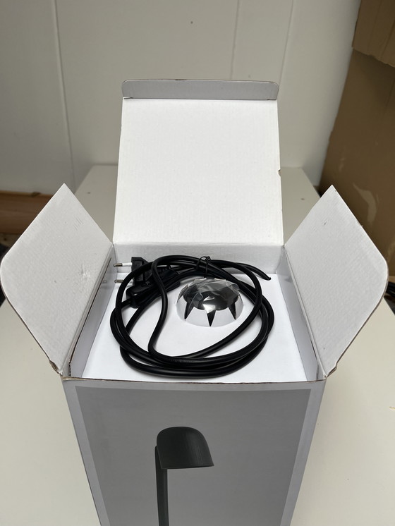 Image 1 of Lampe à poser Focus