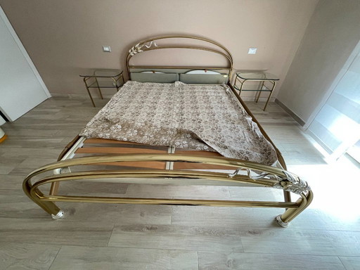 Cama doble vintage de latón