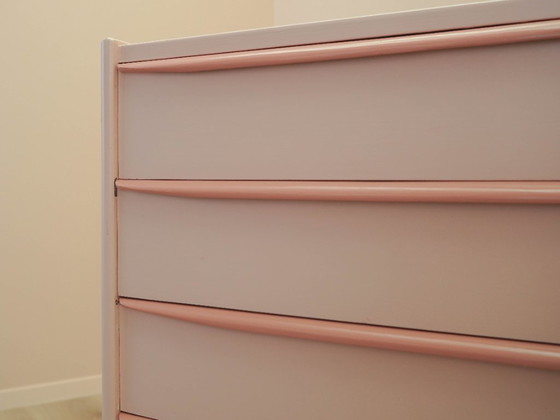 Dänische Kommode aus den 1970er Jahren in Rosa, vier Schubladen, Teakfurnier, massive Beine – Kommoden, Wood (photo 12 of 18)