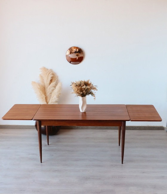 Image 1 of Table de Repas Vintage en Teck – Design Scandinave Extensible