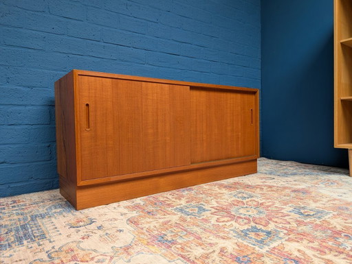 Vintage sideboard, Danish design by Hundevad, 1960s