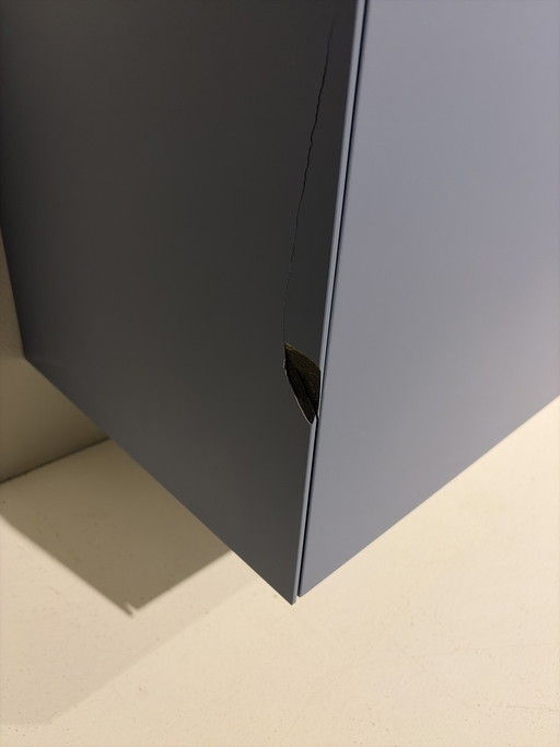 Aparador colgante Karat