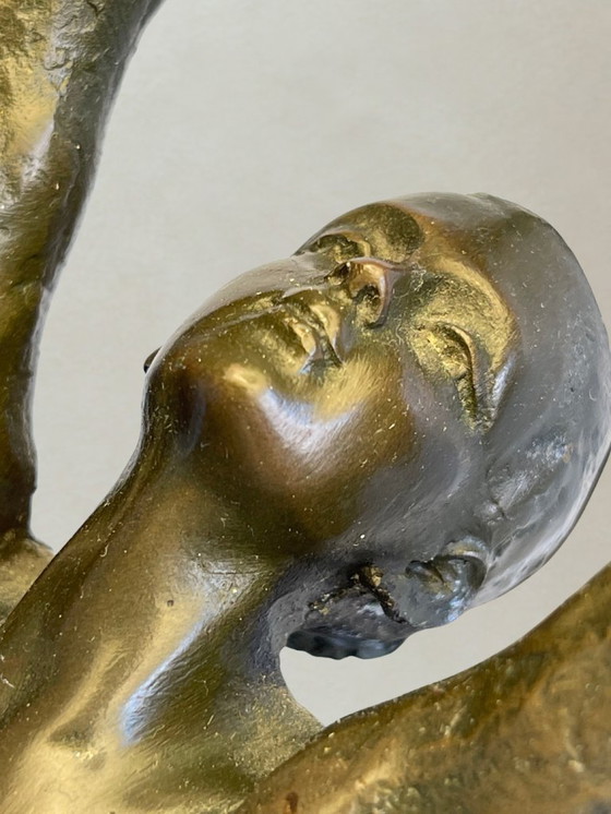 Image 1 of Art Deco sculptuur – Hoepeldanseres – Decoratief brons – Gesigneerd P. Collinet – 39 cm