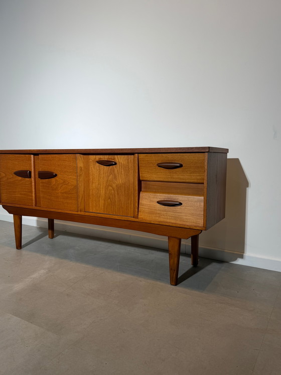 Credenza in teak Jentique – Design moderno di metà secolo – Credenze, Wood (photo 5 of 10)
