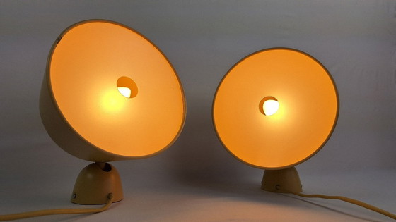 Image 1 of Paar vintage mosterdgele wandlampen