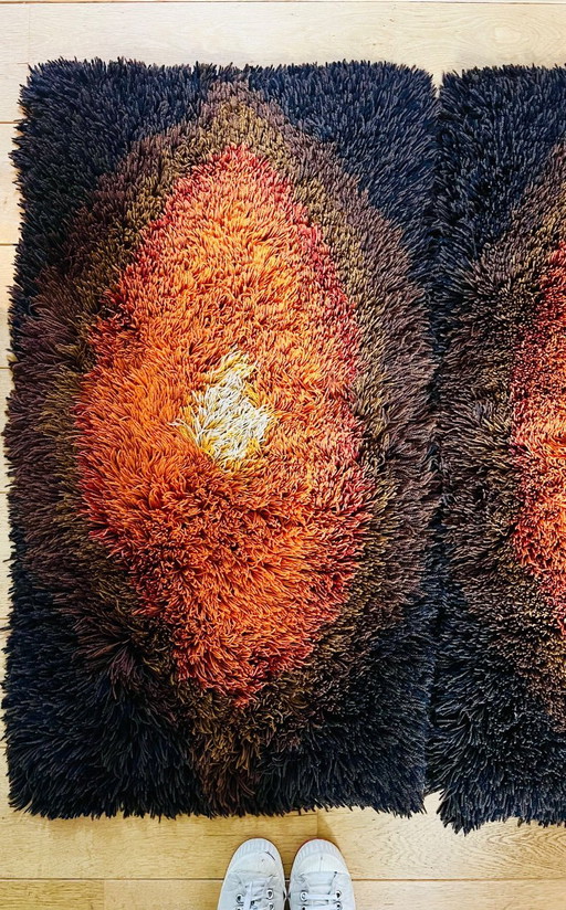 2x vintage, original 70s shag rugs, tapis en parfait état, orange, jaune, marron