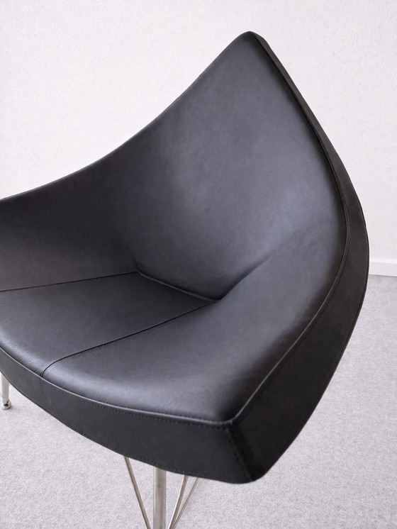 Image 1 of Poltrona di design ispirata alla Coconut Chair – pezzo contemporaneo