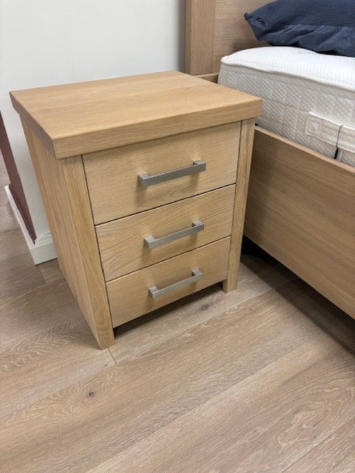 Completo letto 180x210cm divisibile Incl. comodini e armadio a 3 ante