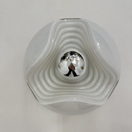 Image 1 of Set di 4 lampade da parete in vetro lattiginoso Wave di Peil &amp; Putzler, anni '70