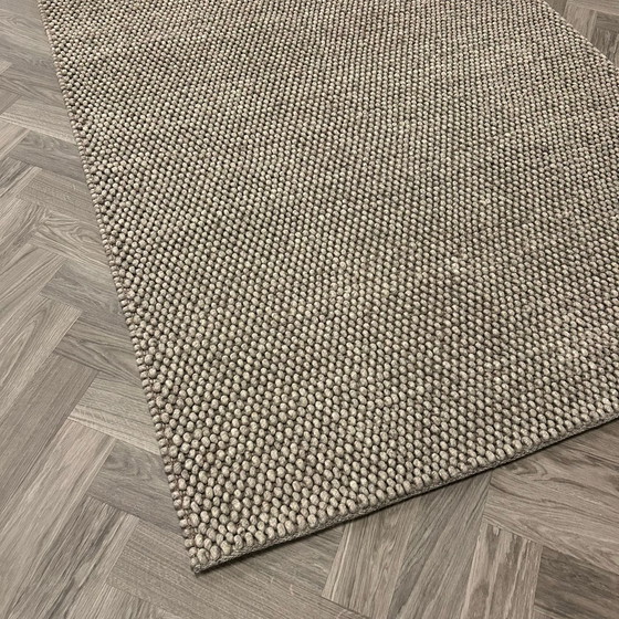 Image 1 of Montel Montel Chabot 820 Taupe 200x300 rug