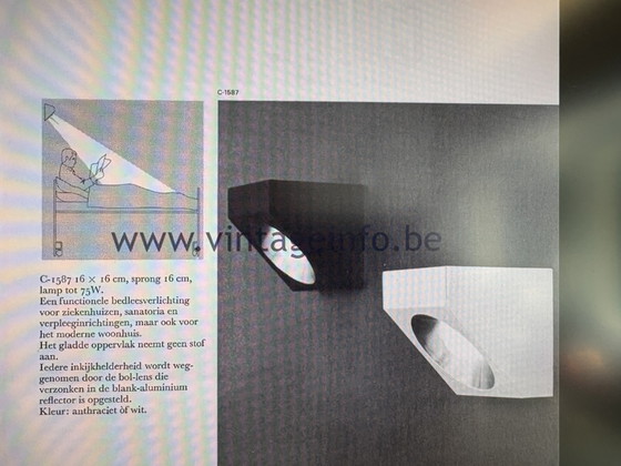 Image 1 of 4x Raak vintage wandlampen jaren 60 (model C 1587)
