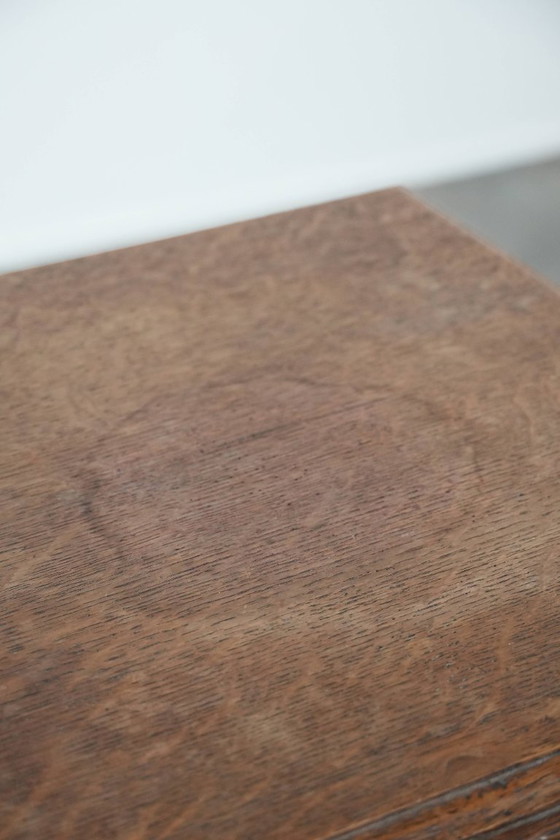 Image 1 of Table d'appoint/table à plantes ancienne en chêne de style gothique du milieu du XIXe siècle