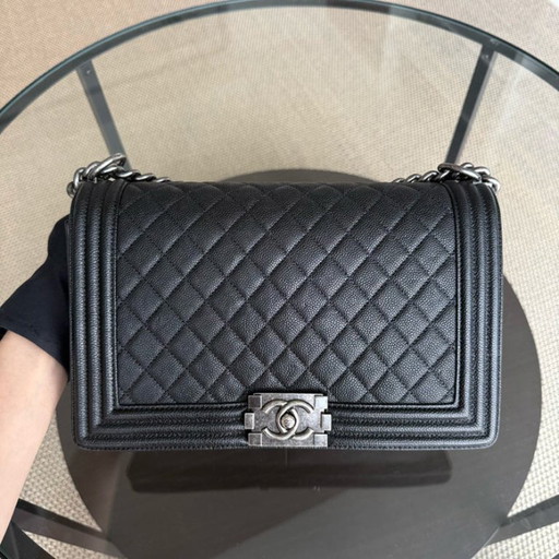 Chanel Boy Medium - Caviar 28CM Nuovo Medium Trapuntato Nero Rutenio Hardware Argento