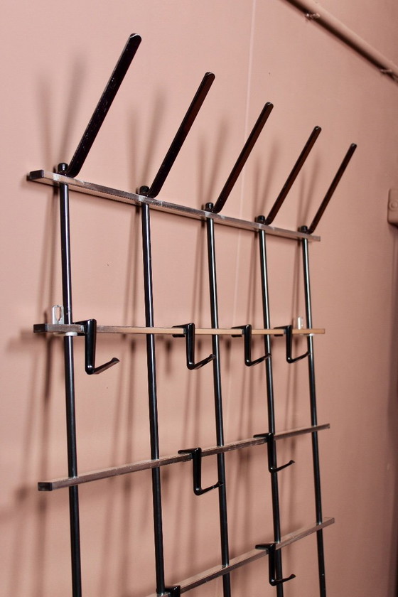 Image 1 of Armadio vintage, attaccapanni